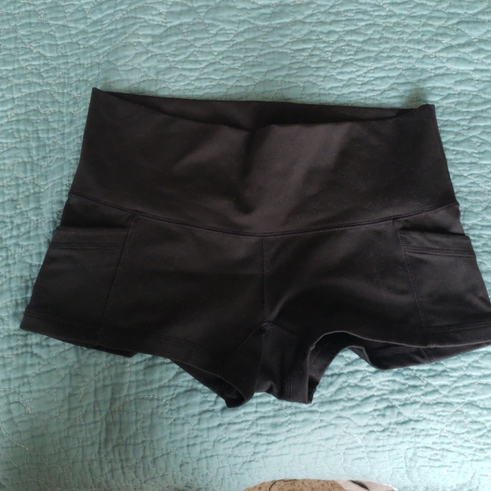 Workout Booty shorts
